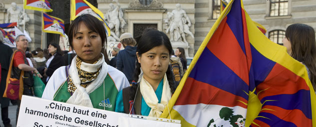 tibetan woman