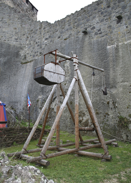 This is a photograph of an old-style catapult.