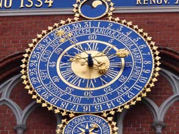 This photo shows a perpetual calendar device.